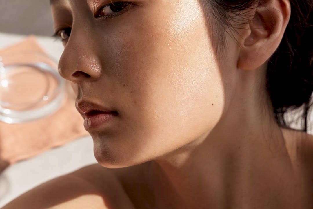Texture or Sensitivity: Choose Glycolic or Lactic for Your Skin